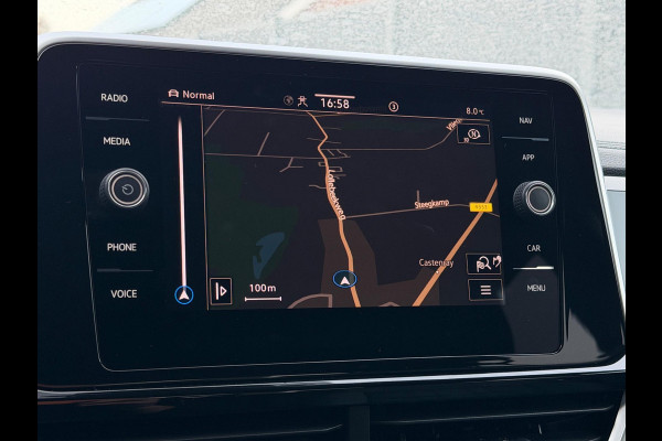 Volkswagen T-Roc 1.5 TSI 3x R-Line Panorama CarPlay