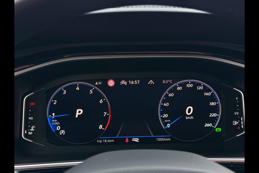 Volkswagen T-Roc 1.5 TSI 3x R-Line Panorama CarPlay