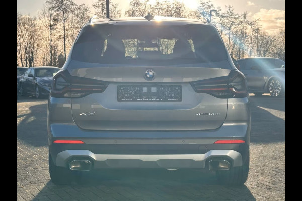 BMW X3 xDrive30e ** LASER, LEDER, PANORAMA, TREKH, HuD, H&K SOUND, 19-inch LMV ** 1e EIG - Slechts 18.600km. ** ** INFORMEER OOK NAAR ONZE AANTREKKELIJKE FINANCIAL-LEASE TARIEVEN **