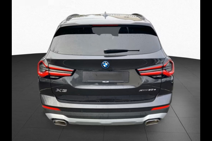 BMW X3 xDrive30e ** LASER, LEDER, PANORAMA, TREKH, HuD, AKOUSTIC GLAS, 20-inch LMV ** 1e EIG - UNFALLFREI ** ** INFORMEER OOK NAAR ONZE AANTREKKELIJKE FINANCIAL-LEASE TARIEVEN **