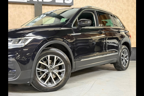 Volkswagen Tiguan 1.5 TSI Life Business | Camera | Stoel-/stuurverwarming | CarPlay | Massage | DAB