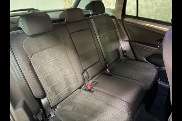 Volkswagen Tiguan 1.5 TSI Life Business | Camera | Stoel-/stuurverwarming | CarPlay | Massage | DAB