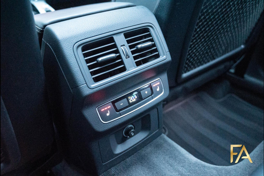 Audi Q5 Sportback 55 TFSI e S Line Competition