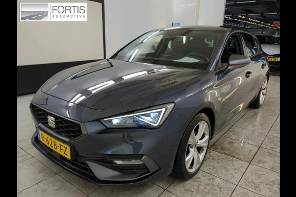 Seat Leon Sportstourer 1.0 TSI FR Business Intense NL-AUTO | CAMERA | STOEL/STUUR VERWARMING
