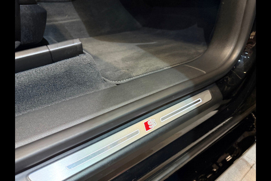 Audi Q8 60 TFSI e quattro S Line Pano|RS Seat|HuD|B&O|Memory