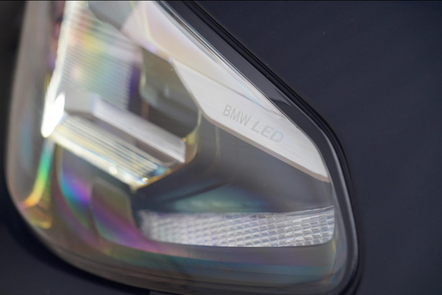 BMW 5 Serie Touring 530i Business Edition Plus / M-Sport / 34dkm NAP / Elek. Trekhaak / Pano / Harman Kardon / Nw.pr. € 94.000!