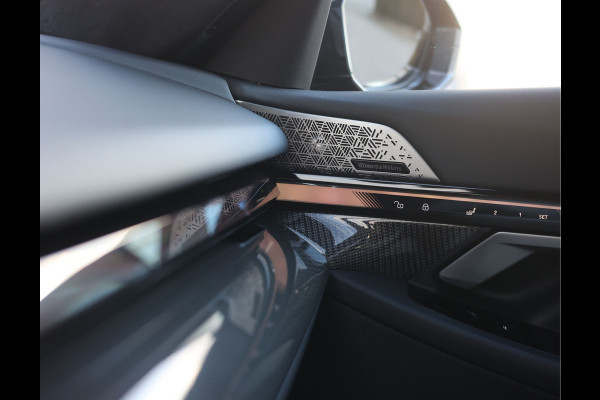 BMW 5 Serie Touring 550e xDrive | Carbonzwart - Bow&Wil - Trekhaak