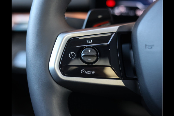 BMW 5 Serie Touring 550e xDrive | M Sport Pro - Pano - Trekhaak - HUD