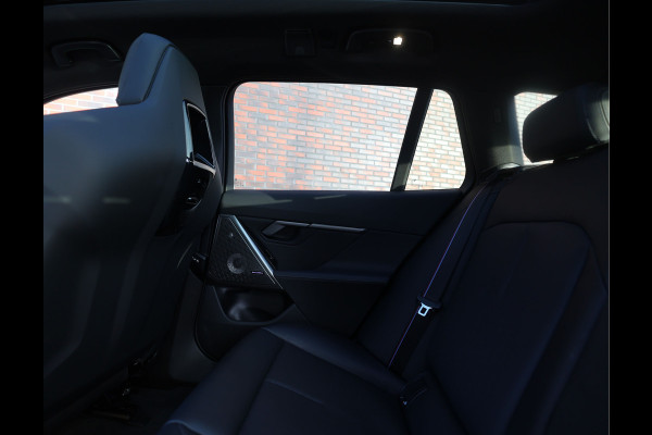 BMW 5 Serie Touring 550e xDrive | M Sport Pro - Pano - Trekhaak - HUD