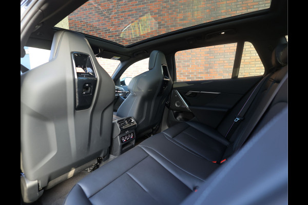 BMW 5 Serie Touring 550e xDrive | M Sport Pro - Pano - Trekhaak - HUD