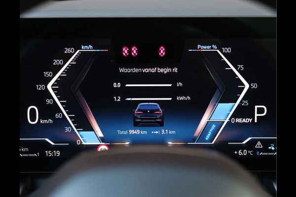 BMW 5 Serie Touring 550e xDrive | M Sport Pro - Pano - Trekhaak - HUD