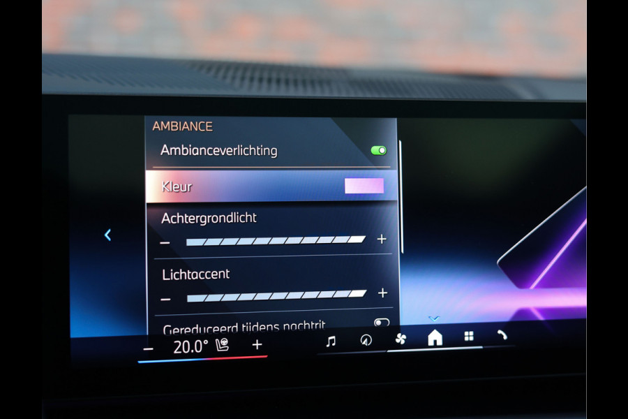 BMW 5 Serie Touring 550e xDrive | M Sport Pro - Pano - Trekhaak - HUD