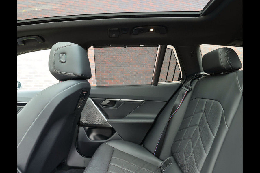 BMW 5 Serie Touring 530e Touring | M performance - Pano - Trekhaak