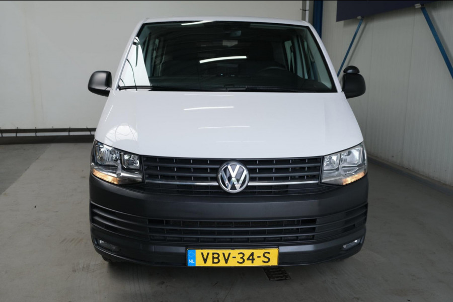 Volkswagen Transporter 2.0 TDI 150 PK L2H1 DC - N.A.P. Airco, Cruise, PDC, Trekhaak.