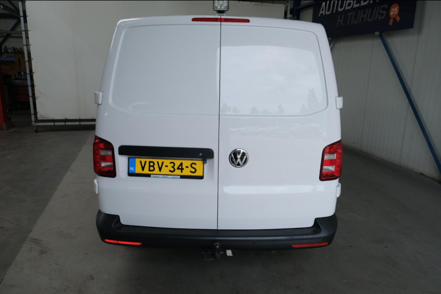Volkswagen Transporter 2.0 TDI 150 PK L2H1 DC - N.A.P. Airco, Cruise, PDC, Trekhaak.