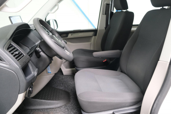 Volkswagen Transporter 2.0 TDI 150 PK L2H1 DC - N.A.P. Airco, Cruise, PDC, Trekhaak.