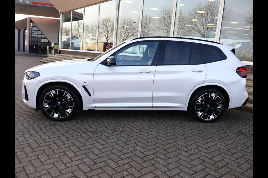 BMW iX3 M-SPORT HIGH EXECUTIVE SHADOW LINE PACK 80 KWH + PANORAMA | 360 CAMERA | HEAD-UP | ORIG. NL