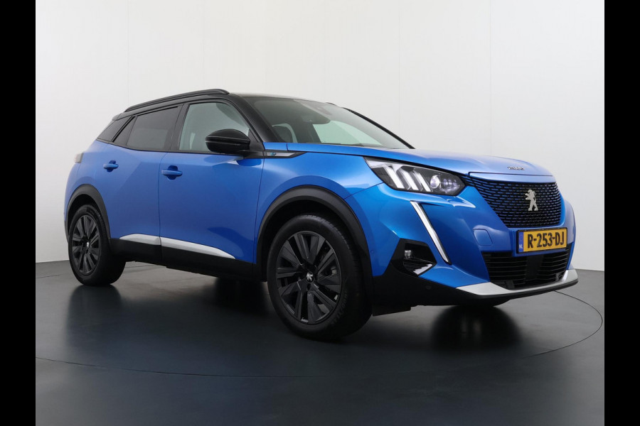 Peugeot e-2008 EV GT Pack 50 kWh VAN € 20.900,- VOOR € 18.440,- UW LENTEVOORDEEL € 2.460,-! |SOH 90% | 3-Fase boordlader | Warmtepomp | Open Panoramadak | Camera | Stoelverwarming | Adaptieve Cruise Control | Full Option | Dealeronderhouden | Inclusief 12 mnd BOVAG garantie |