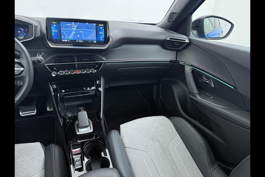 Peugeot e-2008 EV GT Pack 50 kWh VAN € 20.900,- VOOR € 18.440,- UW LENTEVOORDEEL € 2.460,-! |SOH 90% | 3-Fase boordlader | Warmtepomp | Open Panoramadak | Camera | Stoelverwarming | Adaptieve Cruise Control | Full Option | Dealeronderhouden | Inclusief 12 mnd BOVAG garantie |