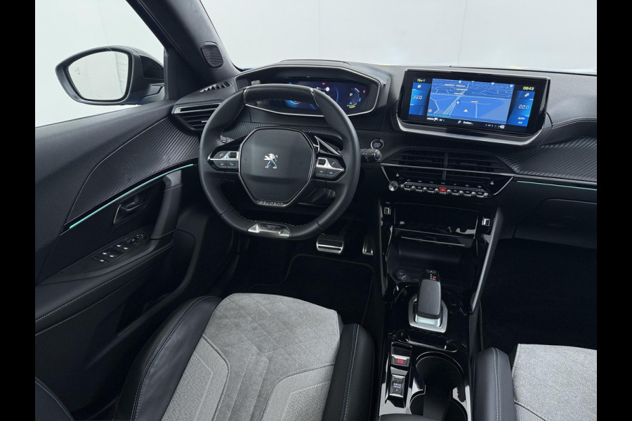 Peugeot e-2008 EV GT Pack 50 kWh VAN € 20.900,- VOOR € 18.440,- UW LENTEVOORDEEL € 2.460,-! |SOH 90% | 3-Fase boordlader | Warmtepomp | Open Panoramadak | Camera | Stoelverwarming | Adaptieve Cruise Control | Full Option | Dealeronderhouden | Inclusief 12 mnd BOVAG garantie |