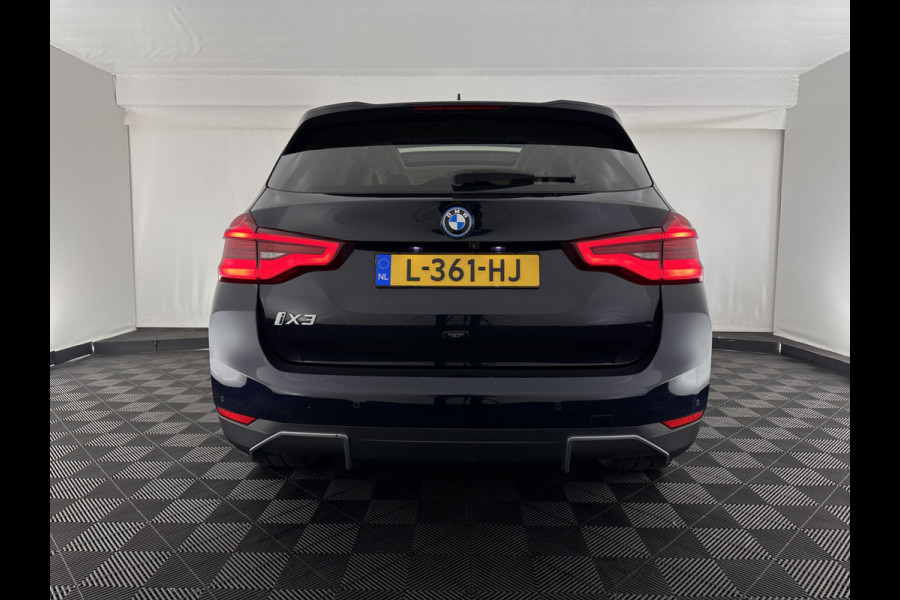 BMW iX3 High Executive 80 kWh [ 3-Fase ] {SOH-97%} (INCL-BTW) Aut. *PANO | HEAD-UP | LEATHER | HARMAN/KARDON | FULL-LED | BLINDSPOT | MEMORY-PACK | DIGI-COCKPIT | HEATED-SPORTSEATS | KEYLESS | TOPVIEW | DAB+ | NAVI-FULLMAP | 20''ALU*