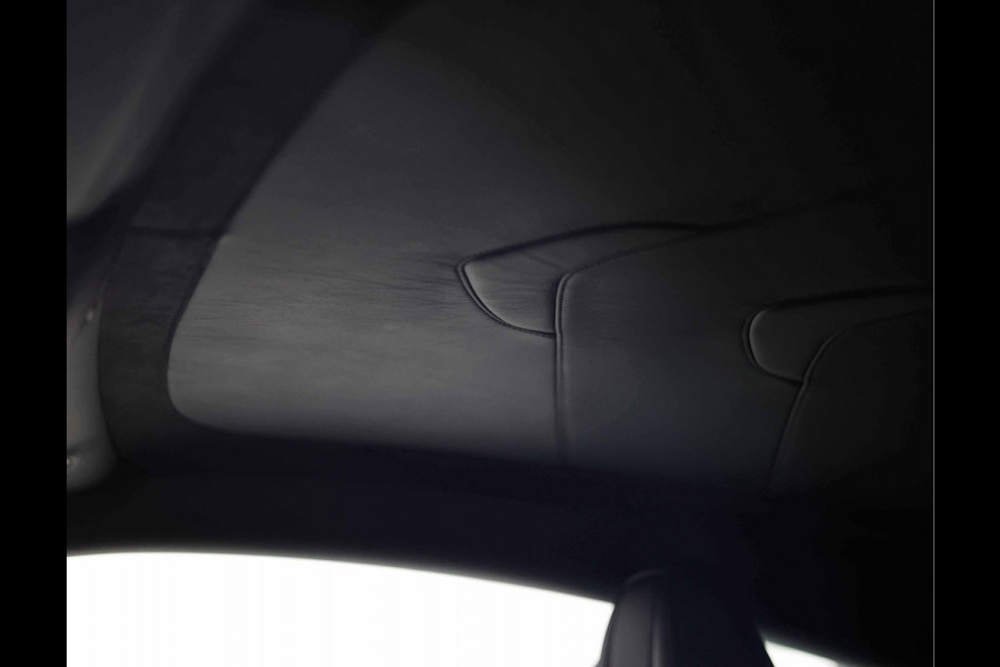 Aston Martin DBS 5.2 V12 Superleggera | B&O BeoSound - Xenon Grey