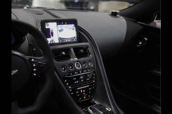 Aston Martin DBS 5.2 V12 Superleggera | B&O BeoSound - Xenon Grey