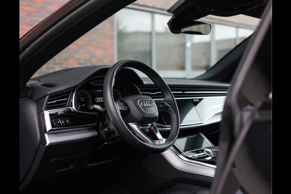 Audi Q8 60 TFSIe quattro Pro Line S Competition