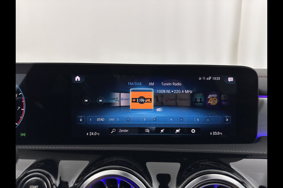 Mercedes-Benz CLA-Klasse Shooting Brake 180 Business Solution AMG (INCL-BTW) *PANO | LEATHER-MICROFIBRE | FULL-LED | AMBIENTLIGHT | BLINDSPOT | HEATED-SPORTSEATS | WIDESCREEN-DIGICOCKPIT | DAB+ | NAVI-FULLMAP | CAMERA | PRIVACYGLASS | 18''ALU*