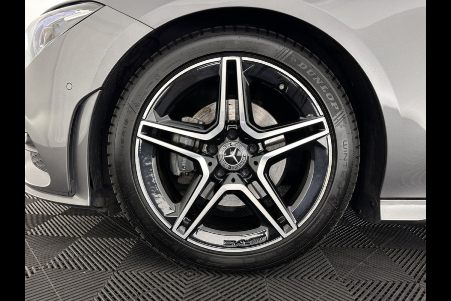 Mercedes-Benz CLA-Klasse Shooting Brake 180 Business Solution AMG (INCL-BTW) *PANO | LEATHER-MICROFIBRE | FULL-LED | AMBIENTLIGHT | BLINDSPOT | HEATED-SPORTSEATS | WIDESCREEN-DIGICOCKPIT | DAB+ | NAVI-FULLMAP | CAMERA | PRIVACYGLASS | 18''ALU*