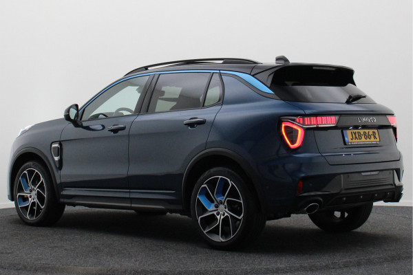 Lynk & Co 01 1.5 360° Camera, Panoramadak, Zwarte hemel, ACC, Apple Carplay, DAB, 20''