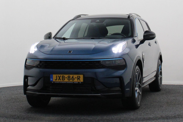 Lynk & Co 01 1.5 360° Camera, Panoramadak, Zwarte hemel, ACC, Apple Carplay, DAB, 20''