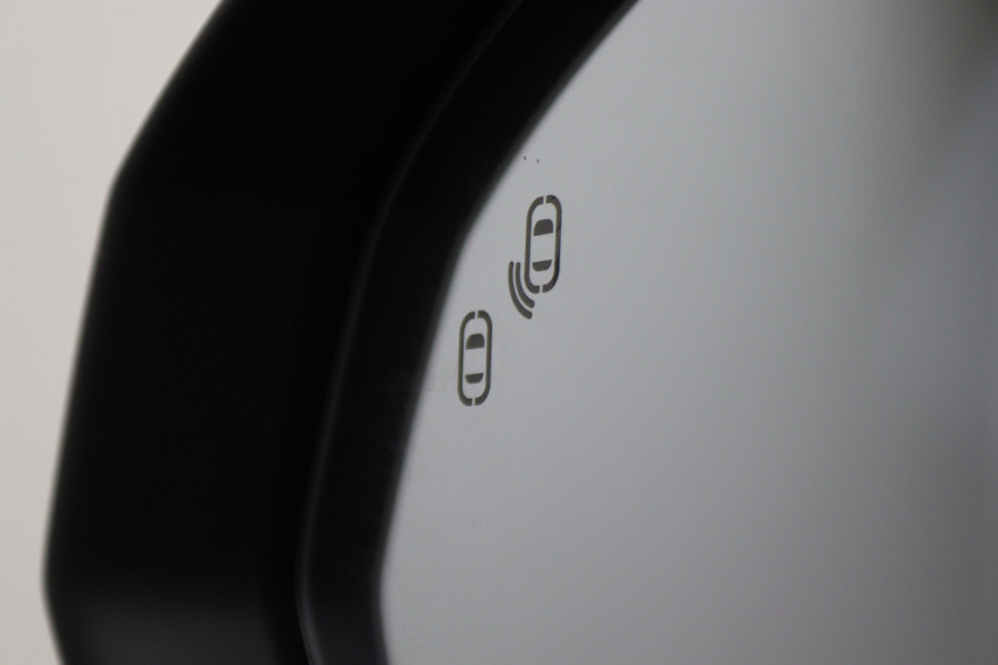 Lynk & Co 01 1.5 360° Camera, Panoramadak, Zwarte hemel, ACC, Apple Carplay, DAB, 20''