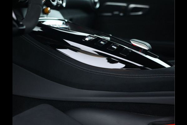 Mercedes-Benz AMG GT 4.0 R Pro | Selenit - Camera