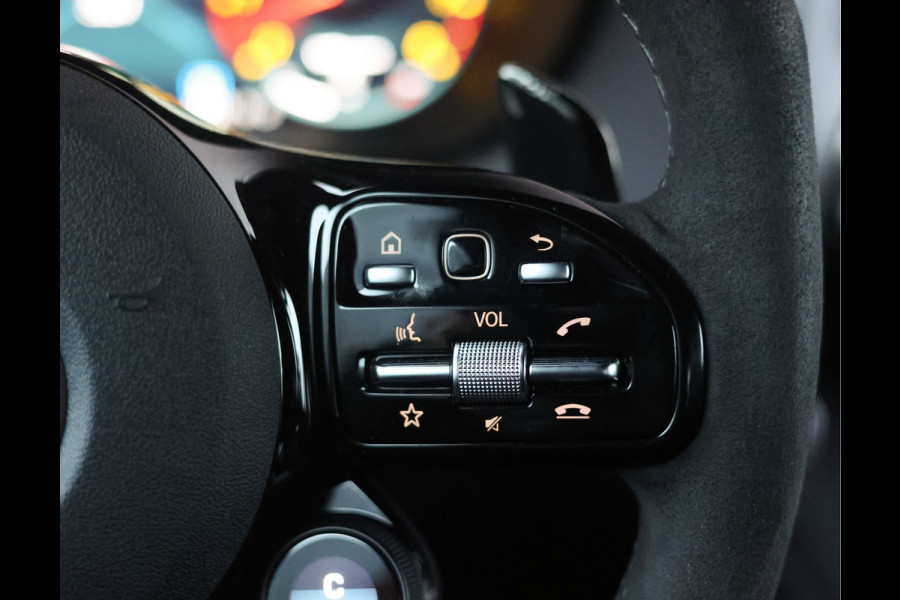 Mercedes-Benz AMG GT 4.0 R Pro | Selenit - Camera