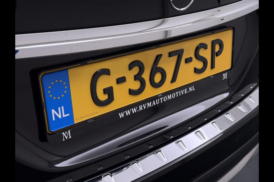 Mercedes-Benz GLA 180 Premium Plus VAN € 23.900,- VOOR € 19.877,- UW LENTEVOORDEEL € 4.023,-! | Stoelverwarming | Climate Control | Camera | Top onderhouden | 12 maanden BOVAG-garantie