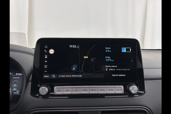 Hyundai Kona EV Premium 64 kWh [ 3-Fase ] {SOH-96%} (INCL-BTW) *LEATHER | KRELL-AUDIO | HEAD-UP | FULL-LED | NAVI-FULLMAP | DAB | ADAPT.CRUISE | KEYLESS | CAMERA | BLIND-SPOT | LANE-ASSIST | DIGI-COCKPIT | COMFORT-SEATS | 17''ALU*