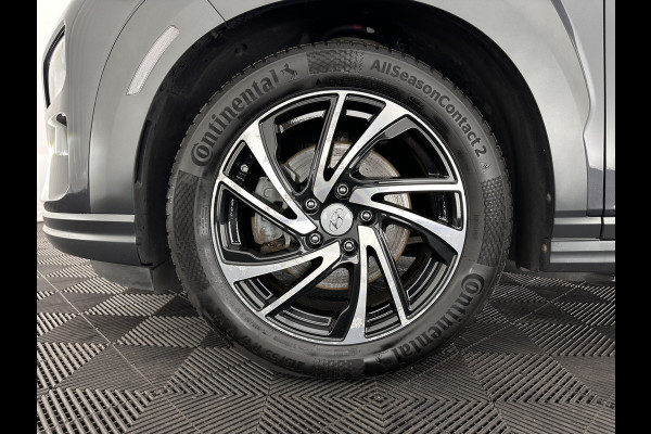 Hyundai Kona EV Premium 64 kWh [ 3-Fase ] {SOH-96%} (INCL-BTW) *LEATHER | KRELL-AUDIO | HEAD-UP | FULL-LED | NAVI-FULLMAP | DAB | ADAPT.CRUISE | KEYLESS | CAMERA | BLIND-SPOT | LANE-ASSIST | DIGI-COCKPIT | COMFORT-SEATS | 17''ALU*