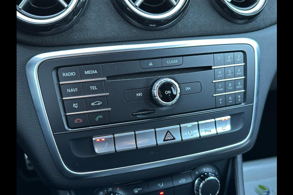 Mercedes-Benz A-Klasse 180 AMG-PAKKET