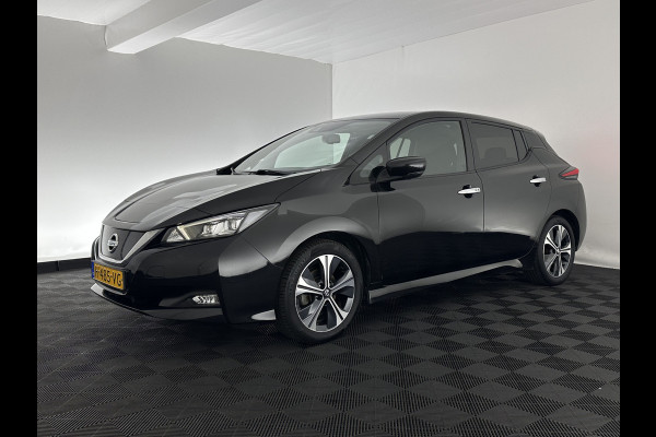 Nissan Leaf N-Connecta 40 kWh {SOH-92%} Aut. *FULL-LED | ADAPTIVE-CRUISE | NAVI-FULLMAP | TOPVIEW | KEYLESS | BLINDSPOT |  DIGI-COCKPIT | HEATED-COMFORTSEATS | DAB | PRIVACYGLASS | ECC | PDC | CARPLAY | 17"ALU*
