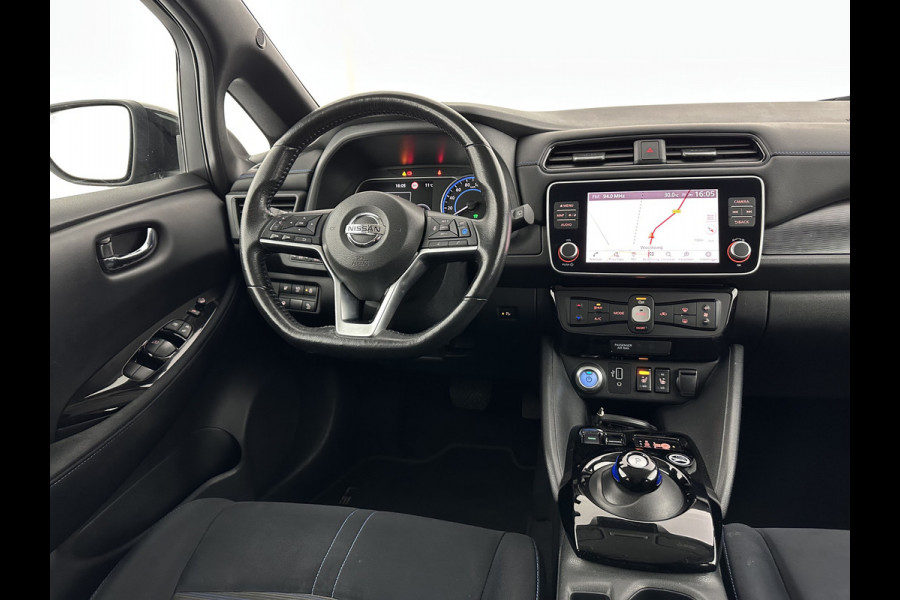 Nissan Leaf N-Connecta 40 kWh {SOH-92%} Aut. *FULL-LED | ADAPTIVE-CRUISE | NAVI-FULLMAP | TOPVIEW | KEYLESS | BLINDSPOT |  DIGI-COCKPIT | HEATED-COMFORTSEATS | DAB | PRIVACYGLASS | ECC | PDC | CARPLAY | 17"ALU*