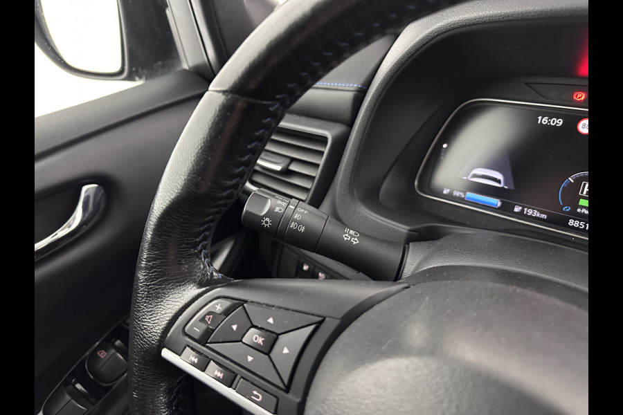 Nissan Leaf N-Connecta 40 kWh {SOH-92%} Aut. *FULL-LED | ADAPTIVE-CRUISE | NAVI-FULLMAP | TOPVIEW | KEYLESS | BLINDSPOT |  DIGI-COCKPIT | HEATED-COMFORTSEATS | DAB | PRIVACYGLASS | ECC | PDC | CARPLAY | 17"ALU*