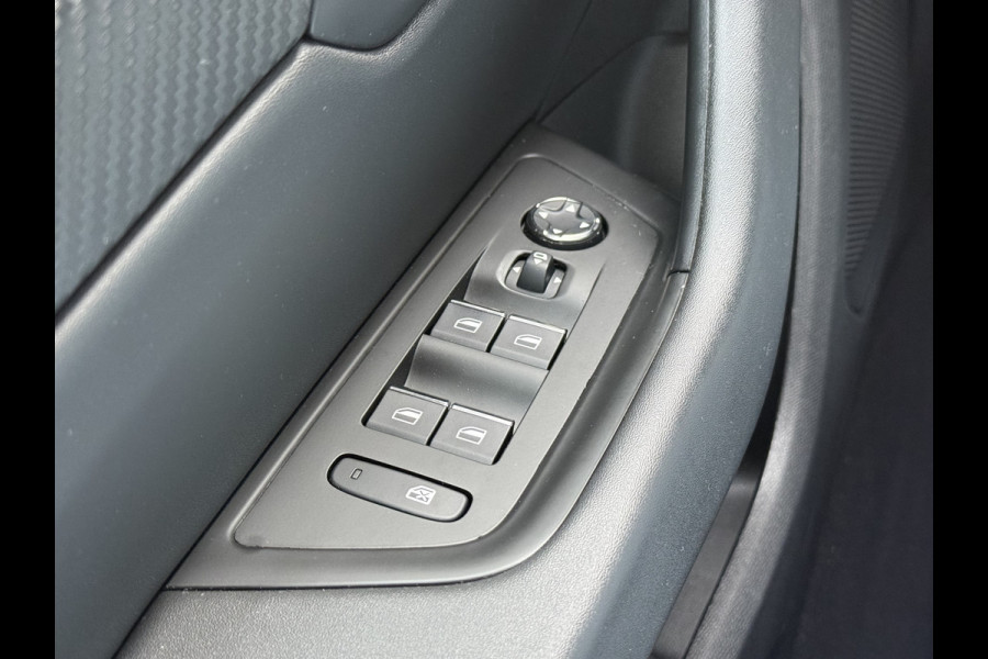 Peugeot 508 BWJ 12-2020 | 1.6 HYbrid 25PK Allure AUTOMAAT | CLIMA | NAVI | CRUISE | LMV | PDC 2X | CARPLAY | PRIVACY GLASS |