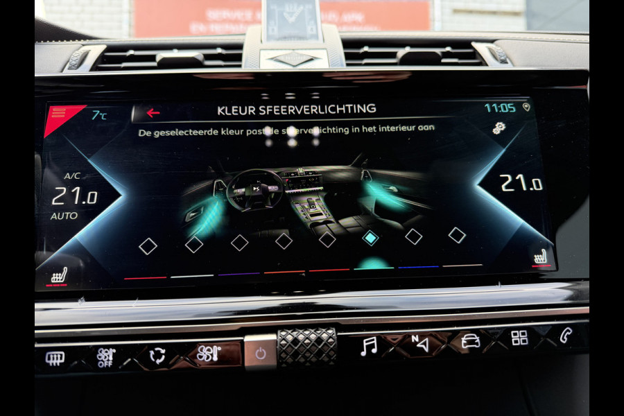 DS Ds 7 Crossback 300pk 4x4 Opera (Elektrisch Schuifdak - Trekhaak - Elektrische Klep - Leder incl verwarming/koeling/massage/geheugen - DS LED -