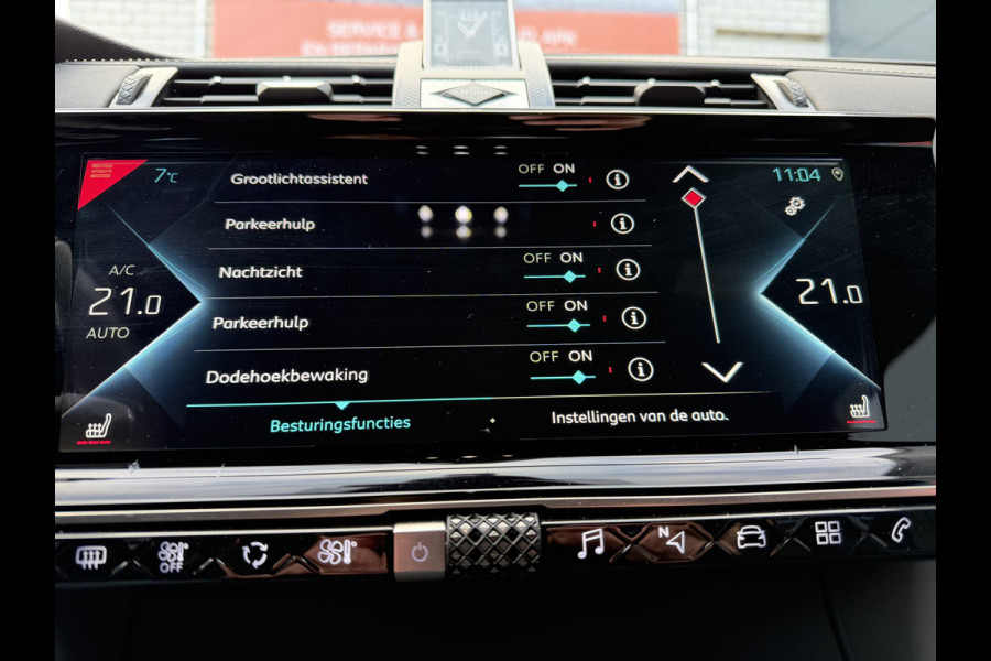 DS Ds 7 Crossback 300pk 4x4 Opera (Elektrisch Schuifdak - Trekhaak - Elektrische Klep - Leder incl verwarming/koeling/massage/geheugen - DS LED -