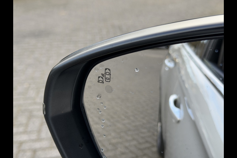 DS Ds 7 Crossback 300pk 4x4 Opera (Elektrisch Schuifdak - Trekhaak - Elektrische Klep - Leder incl verwarming/koeling/massage/geheugen - DS LED -