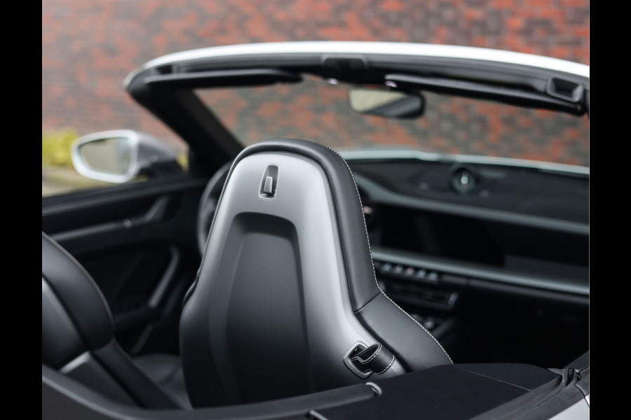 Porsche 911 Cabrio 3.0 Carrera 4 S | Chrono - Lift - 360