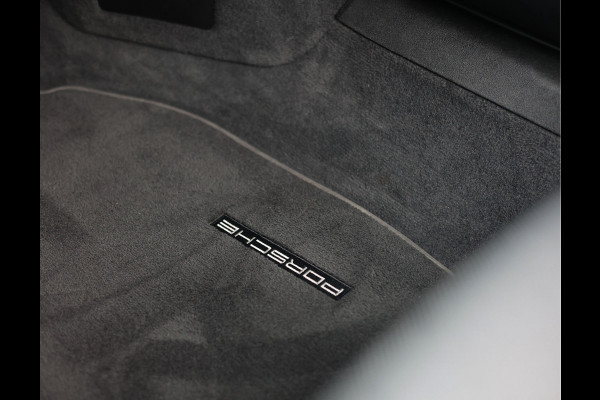 Porsche 911 Cabrio 3.0 Carrera 4 S | Chrono - Lift - 360