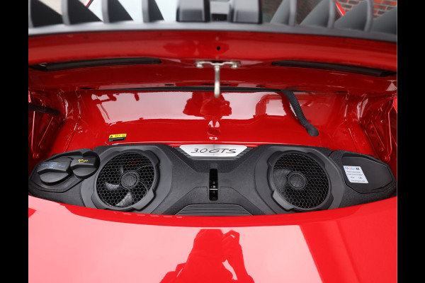Porsche 911 3.0 Carrera 4 GTS | PDCC - Pano - Camera - Chrono