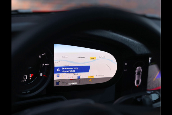 Porsche 911 3.0 Carrera 4 GTS | PDCC - Pano - Camera - Chrono